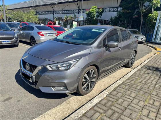 NISSAN VERSA 1.6 16V FLEX EXCLUSIVE XTRONIC
